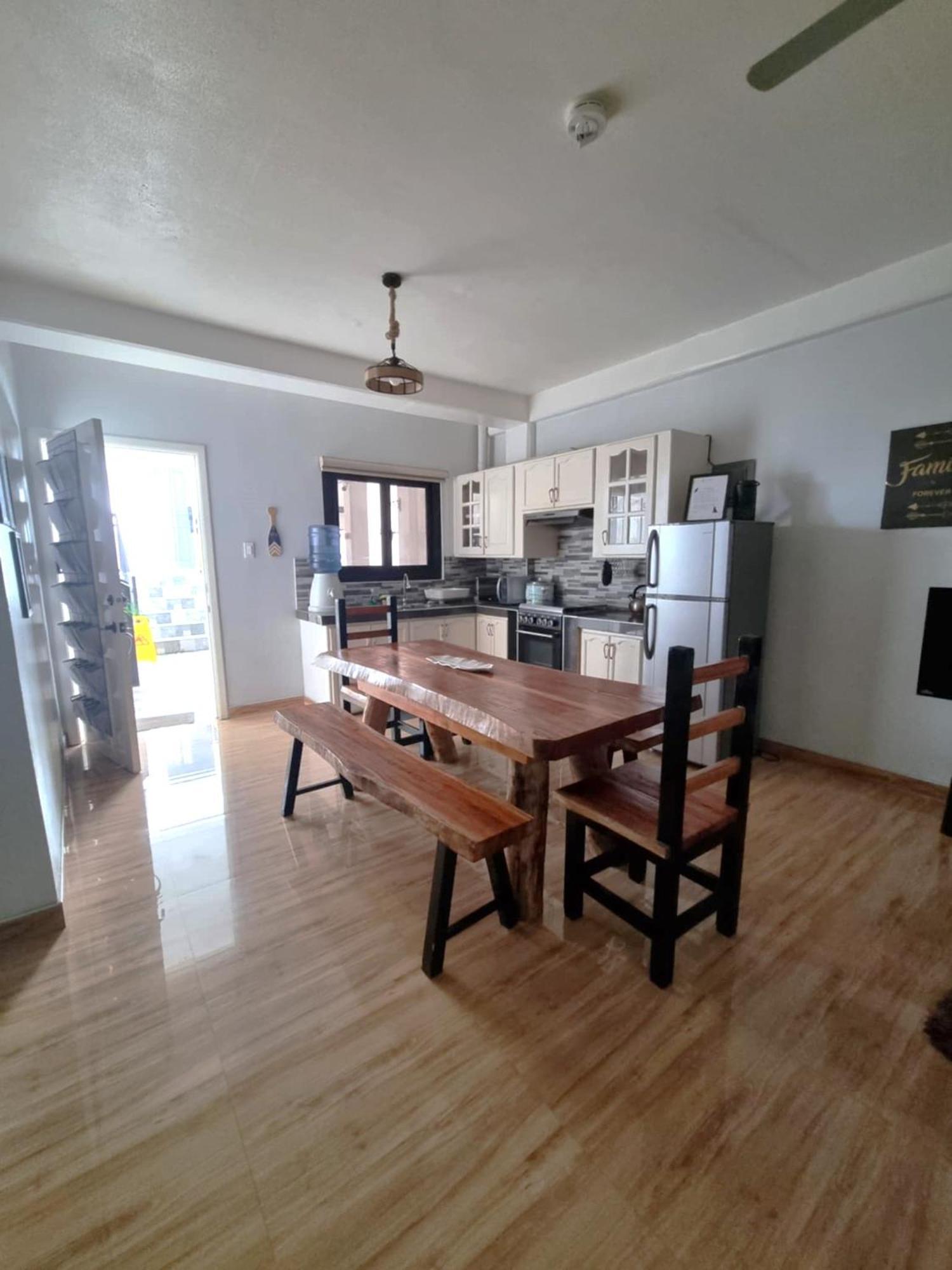 Trail Bedz Homestay Багио Экстерьер фото